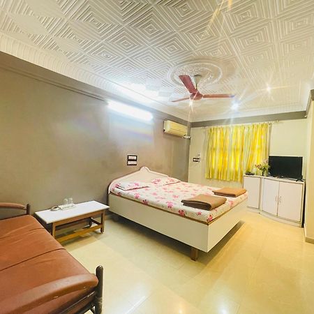 Hotel Rajdhani And Guest House Gujarat - Best Family Hotel In Halol Near Pavagadh And Halol Gidc Екстер'єр фото