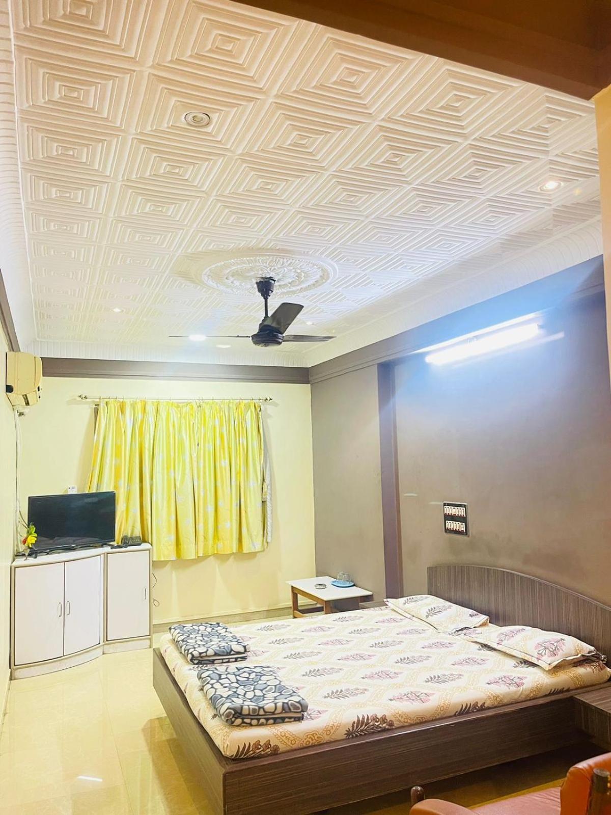 Hotel Rajdhani And Guest House Gujarat - Best Family Hotel In Halol Near Pavagadh And Halol Gidc Екстер'єр фото