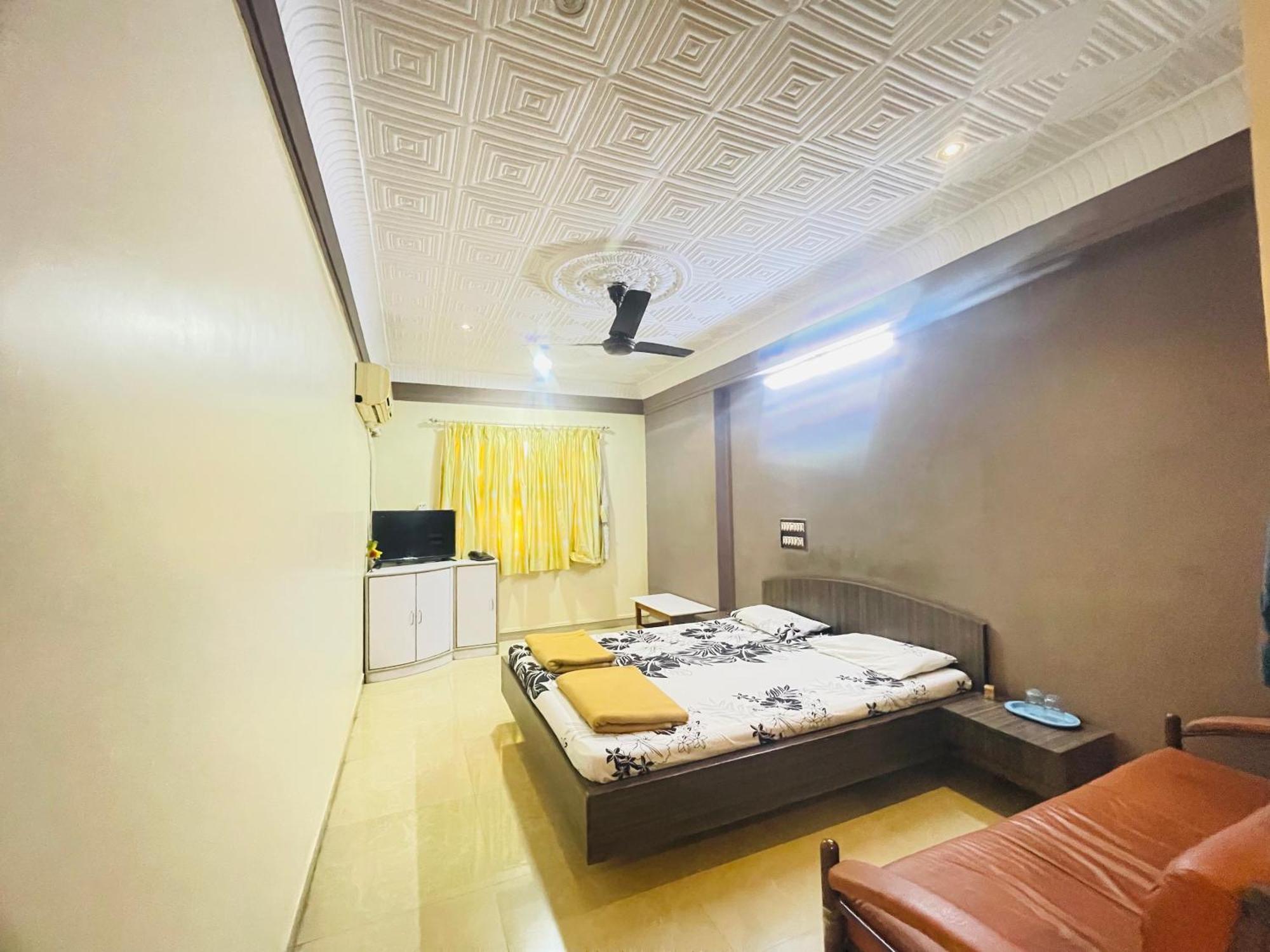Hotel Rajdhani And Guest House Gujarat - Best Family Hotel In Halol Near Pavagadh And Halol Gidc Екстер'єр фото